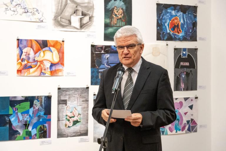 ÚJ KÉPKORSZAK
