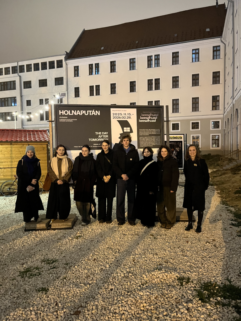 HOLNAPUTÁN (KÜLSŐ HELYSZÍNEN)