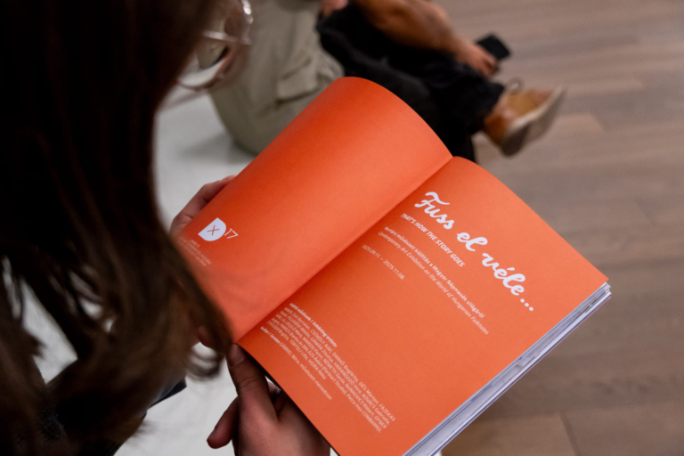 Katalógusbemutató és tárlatvezetés