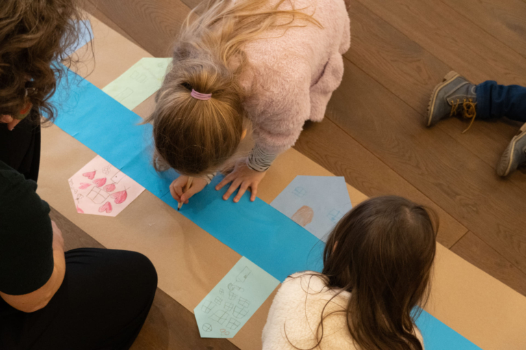 NAGYVÁROSI APRÓSÁGOK