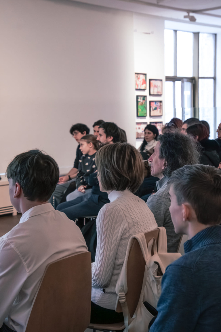 <19 SHAPE YOUR WORLD! 2026