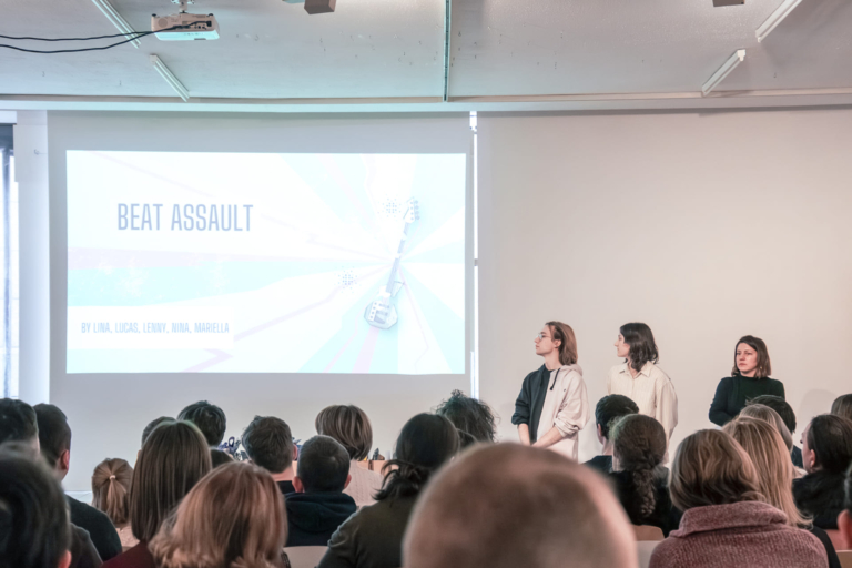 <19 SHAPE YOUR WORLD! 2026