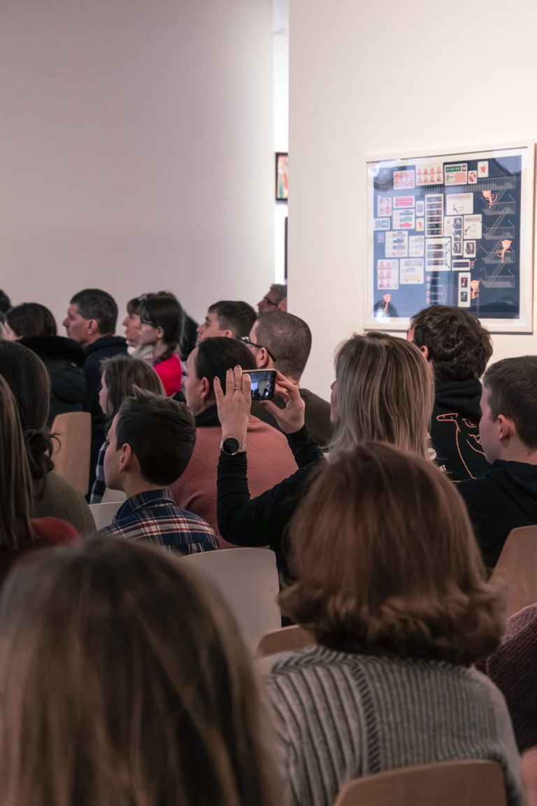 <19 SHAPE YOUR WORLD! 2026