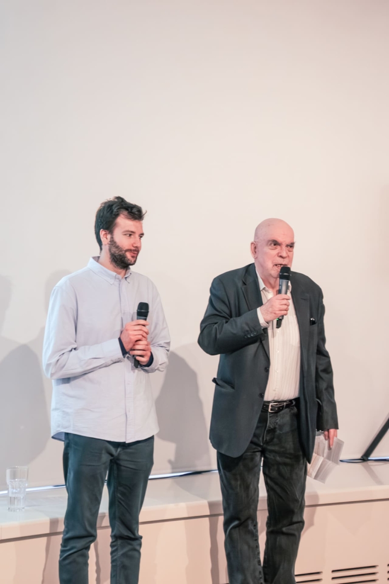 <19 SHAPE YOUR WORLD! 2026