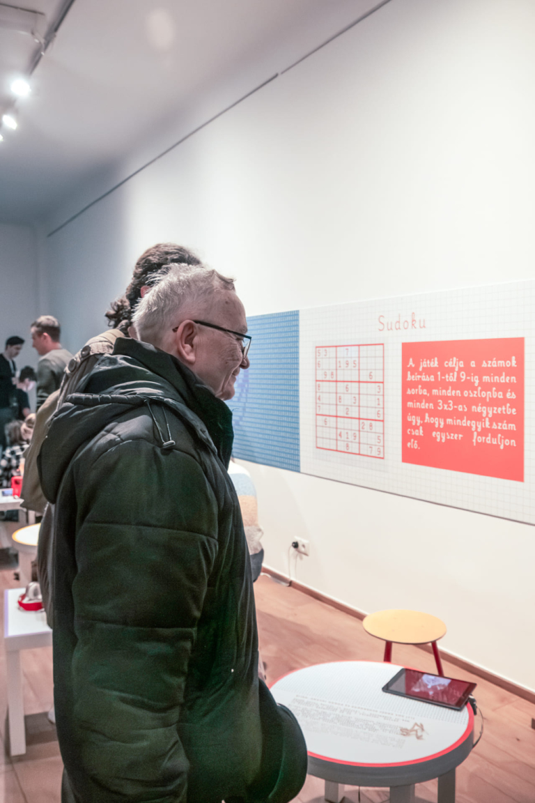 <19 SHAPE YOUR WORLD! 2026