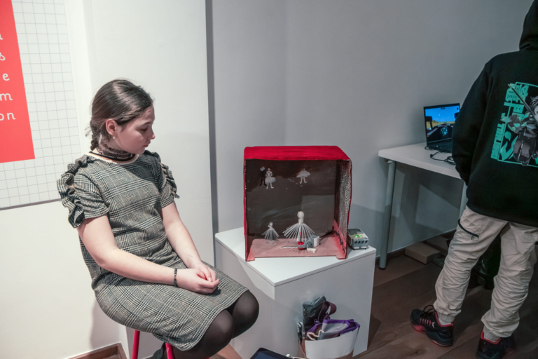 <19 SHAPE YOUR WORLD! 2026