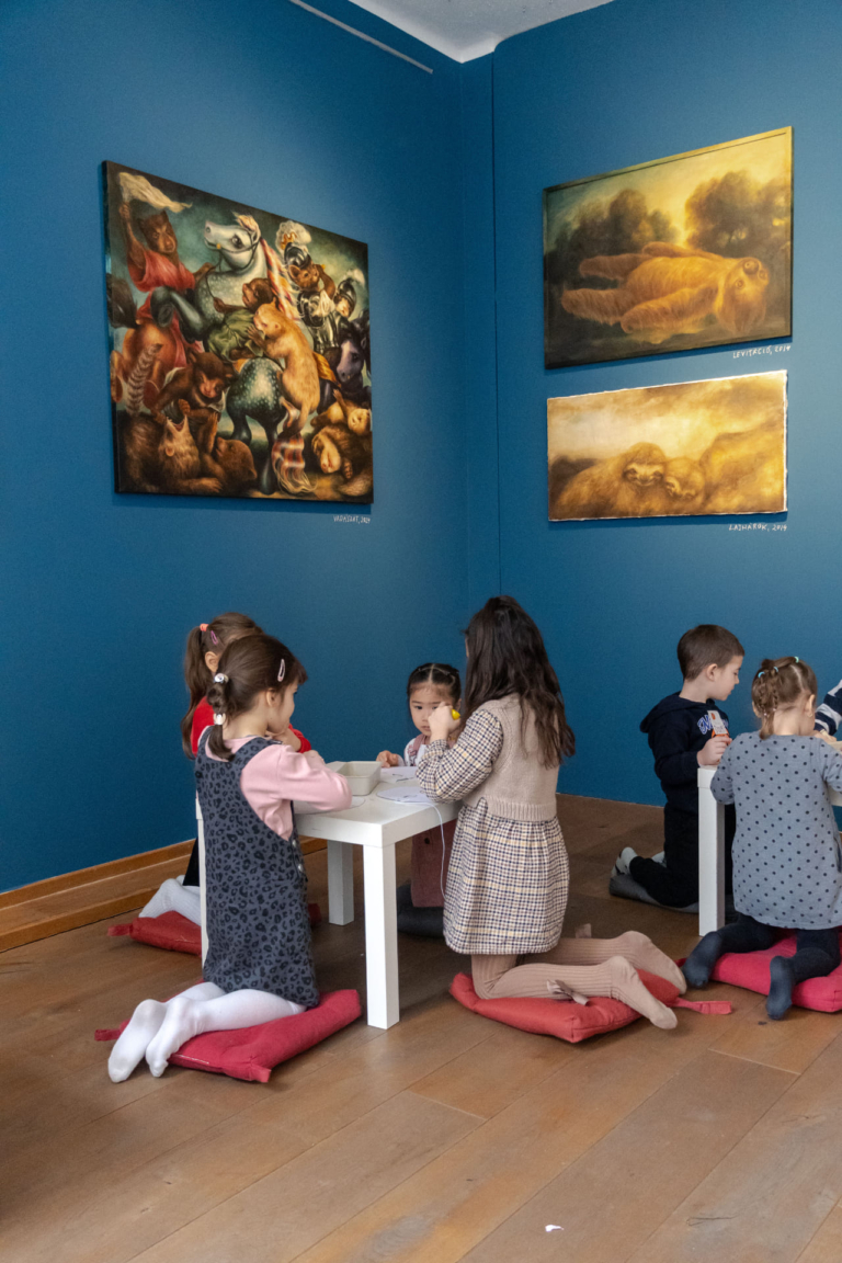 VARÁZSERDŐ SŰRŰJÉBEN