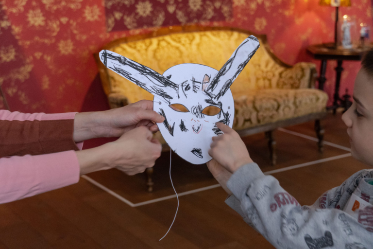 VARÁZSERDŐ SŰRŰJÉBEN