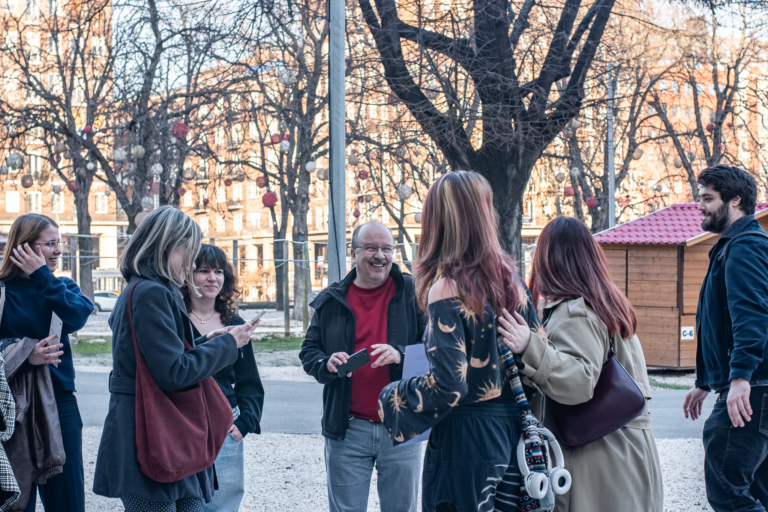 MINDENNAPI MŰVÉSZET – LÁTHATATLAN MUNKA