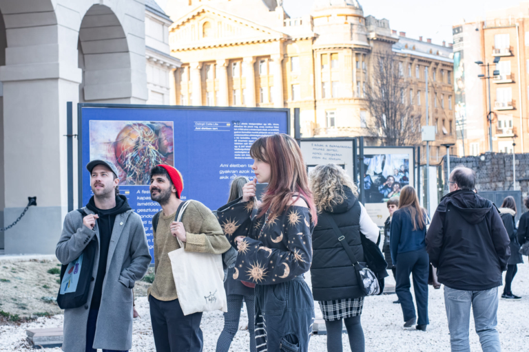 MINDENNAPI MŰVÉSZET – LÁTHATATLAN MUNKA