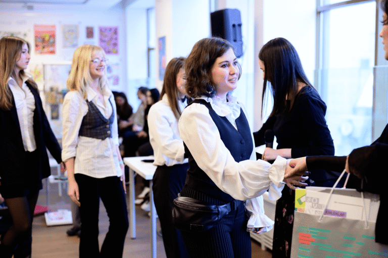 DO YOU HAVE A KNACK FOR ART? SOUND & SILENCE