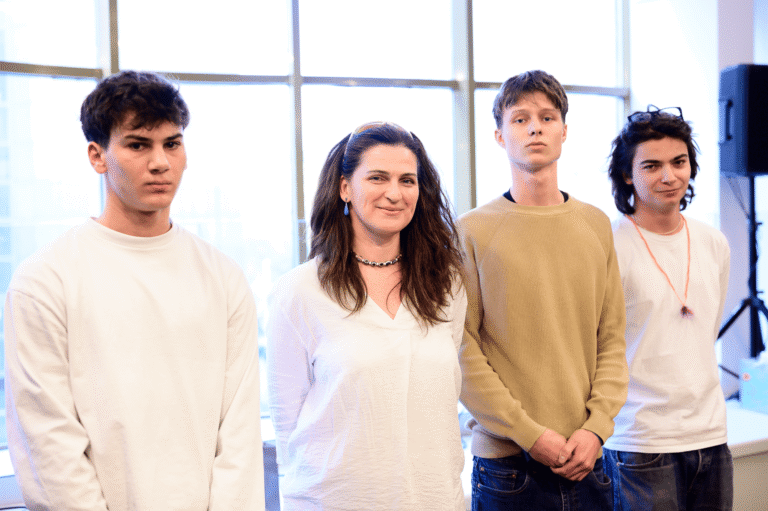 DO YOU HAVE A KNACK FOR ART? SOUND & SILENCE