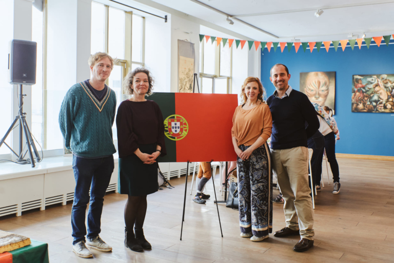 Treasure Hunt in Portugal