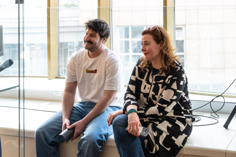 LOWBROW GOES ON – KATALÓGUSBEMUTATÓ ÉS KEREKASZTAL-BESZÉLGETÉS