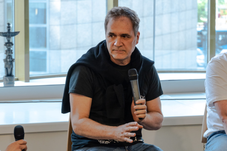 LOWBROW GOES ON – KATALÓGUSBEMUTATÓ ÉS KEREKASZTAL-BESZÉLGETÉS