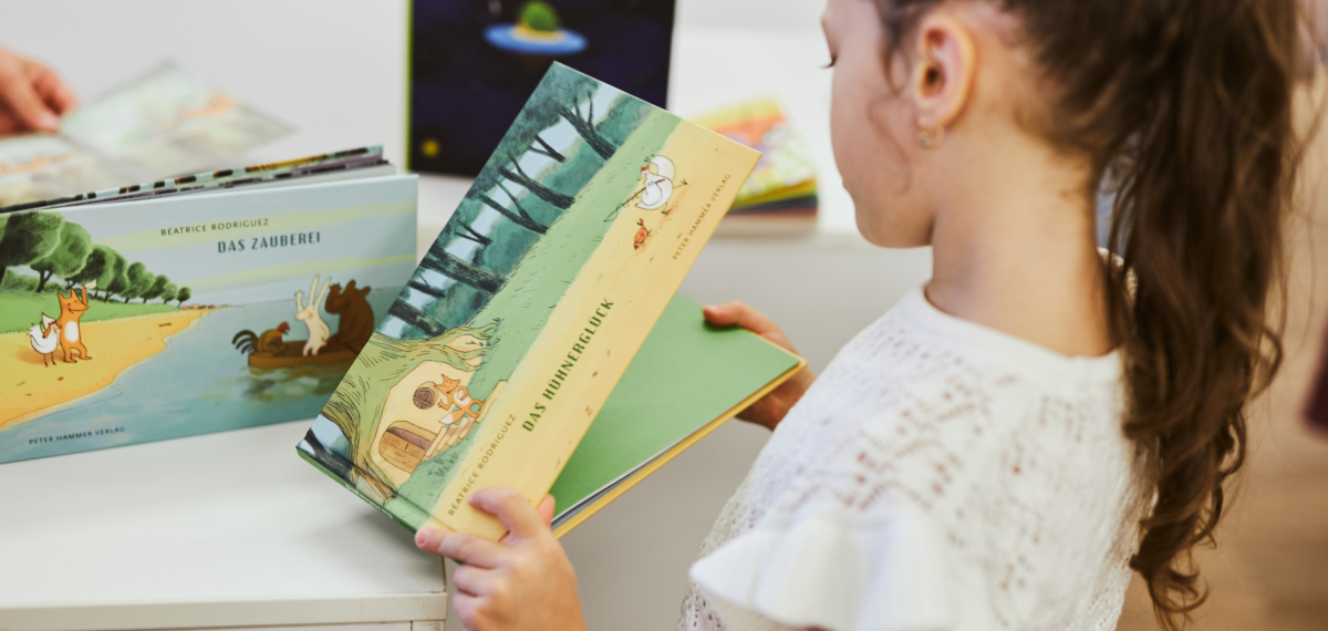 Alternatív tárlatvezetés a Képmesék kiállításon